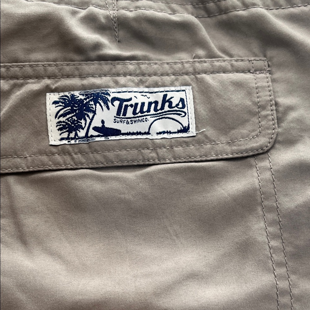 Men's Gray Swim Trunks 34 waist - Picture 11 of 12